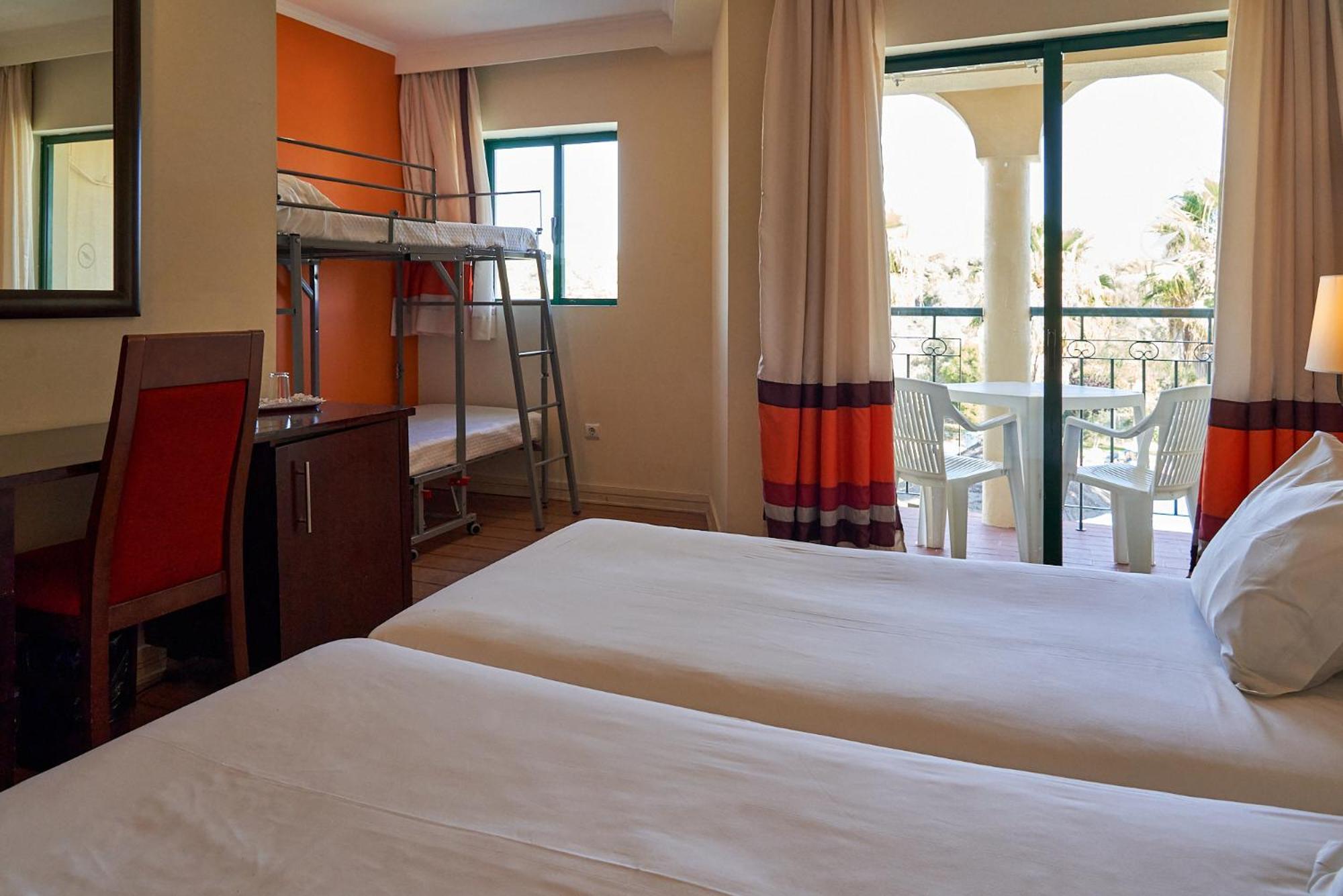 Hotel The Navigator Alvor Esterno foto