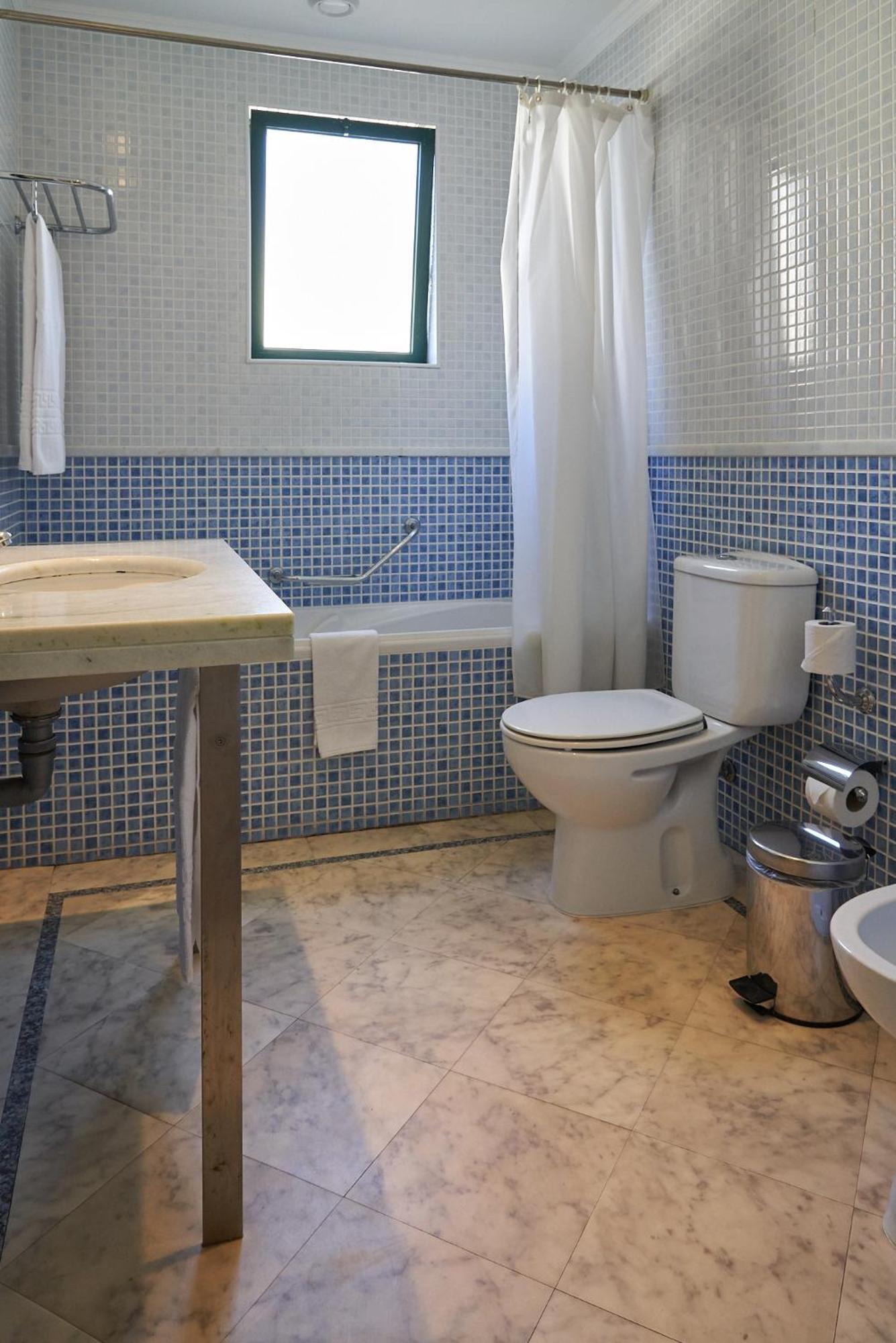 Hotel The Navigator Alvor Esterno foto