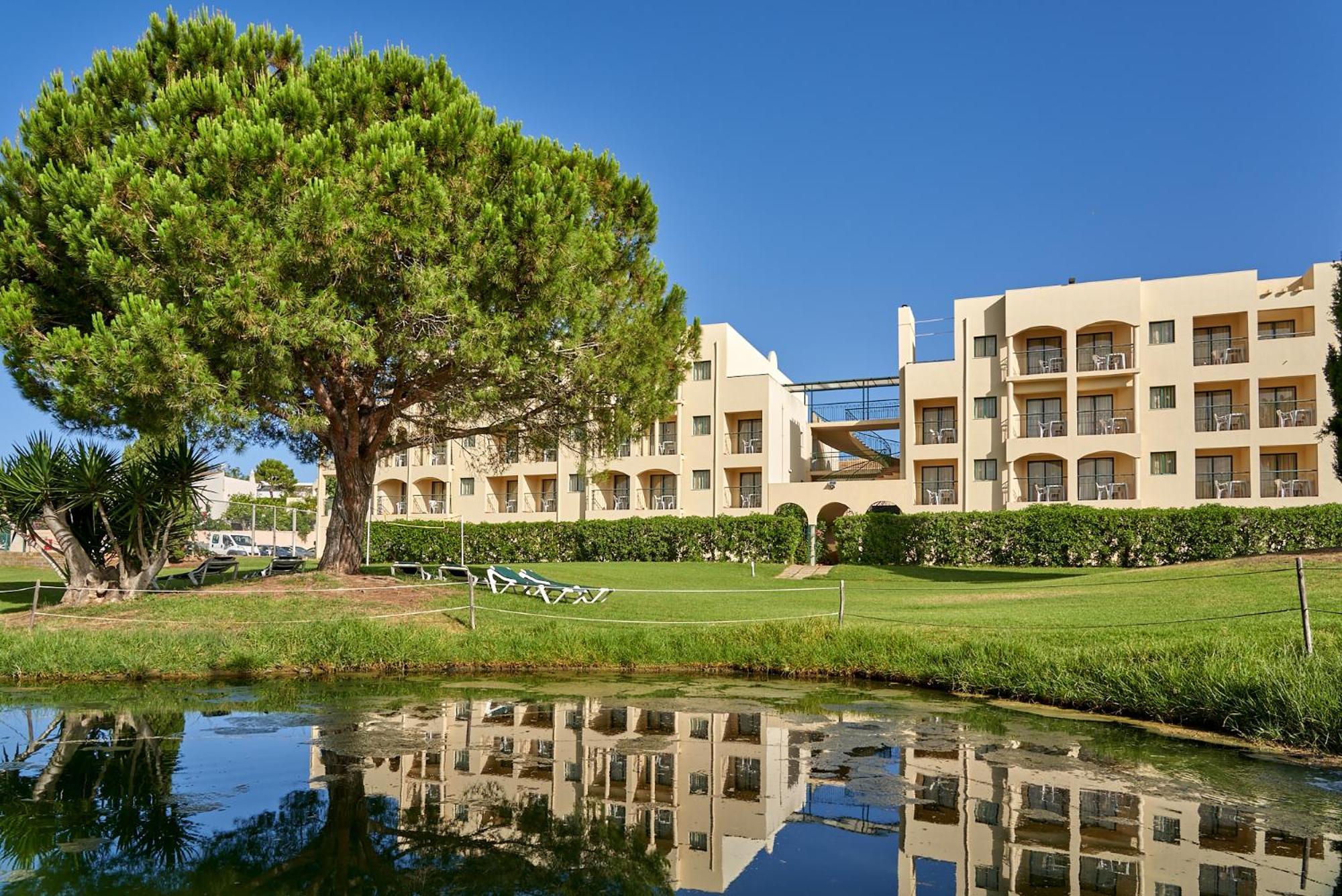 Hotel The Navigator Alvor Esterno foto